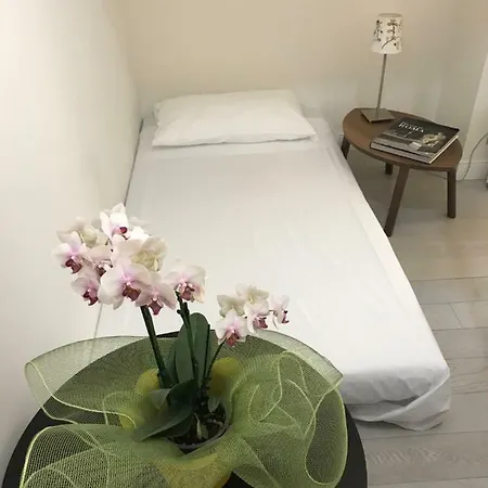 شقة Colosseo, Con Giardino روما